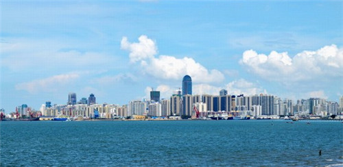 怎么用qq里的钱充q币（怎么在qq上充值q币）